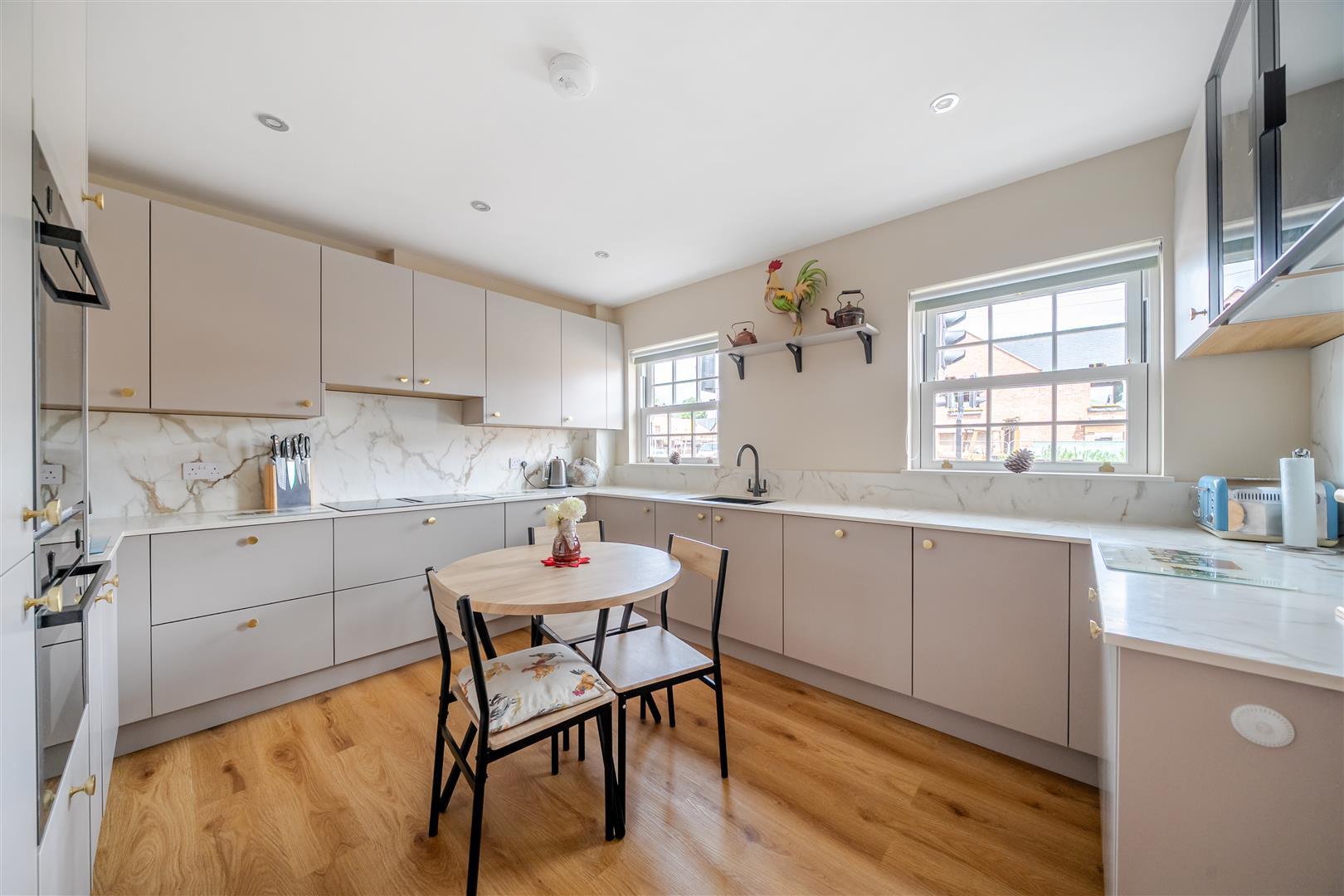 Property Image 67137f39-70a5-4644-adae-28f456249efa