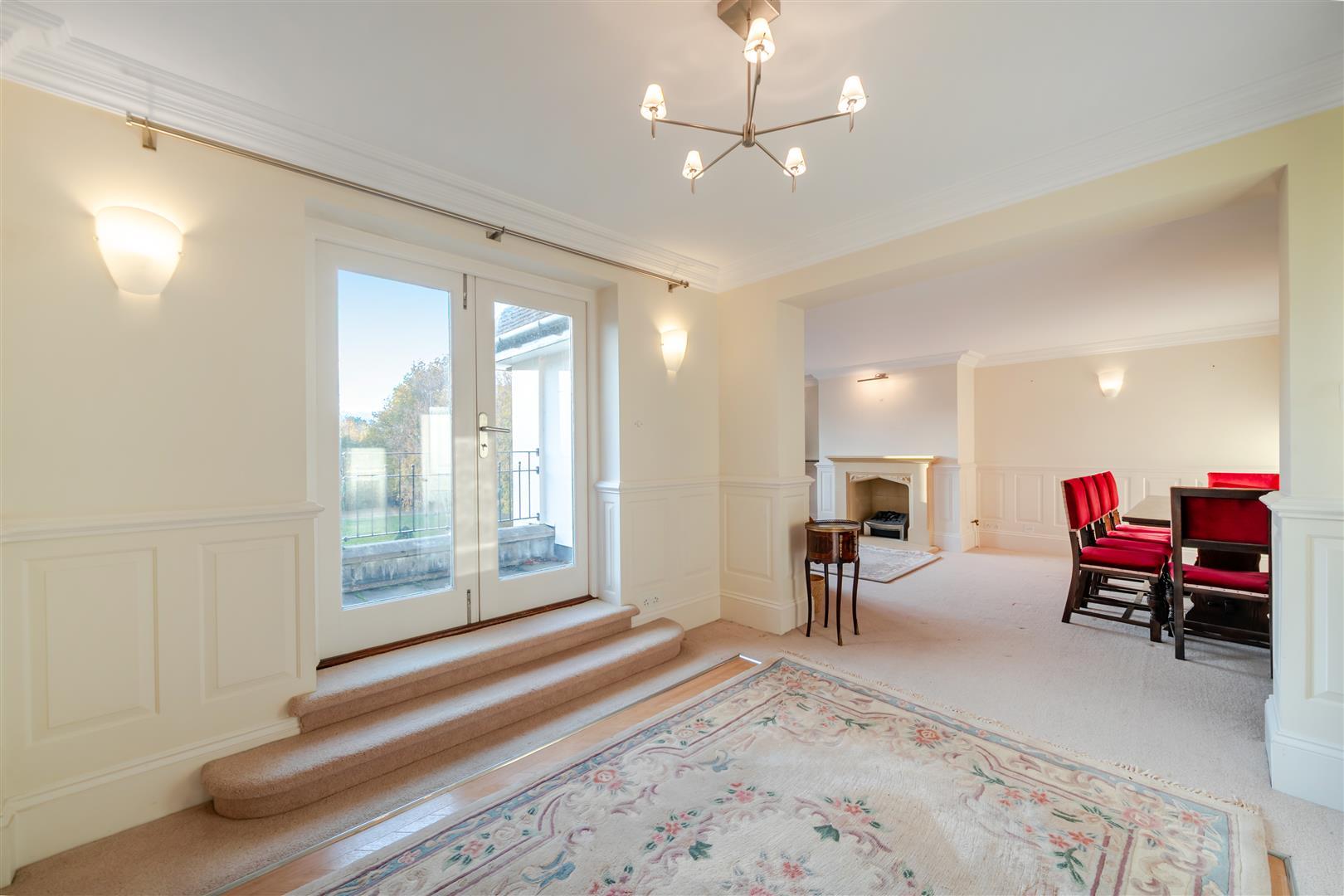 Property Image 6713cdf6-d7b5-4b35-96b3-6be41f385a43