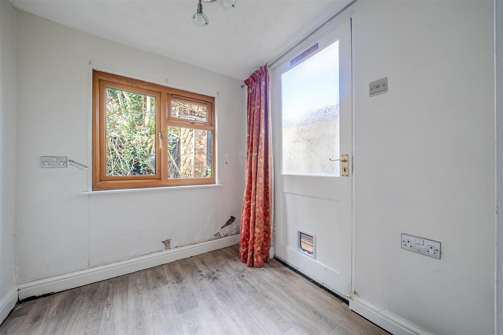 Property Image 671655b0-0db4-4614-bb36-376b69218cd5