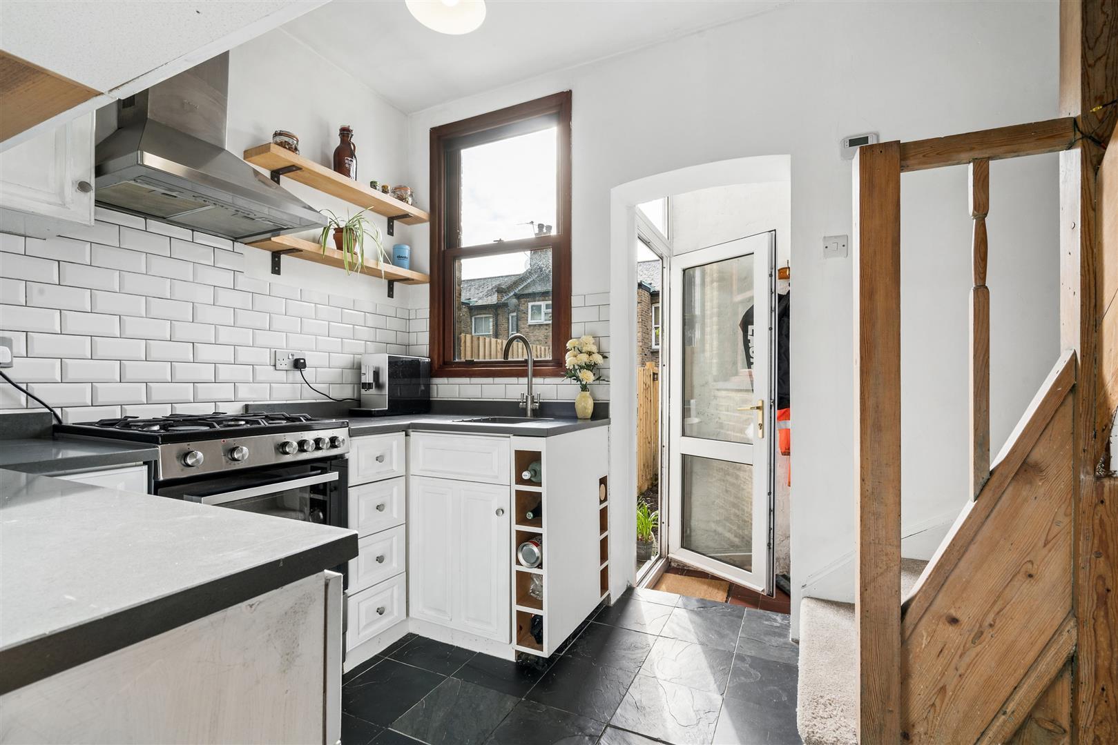 Property Image 6716e3b1-1968-44af-a1e7-5a7d76284384