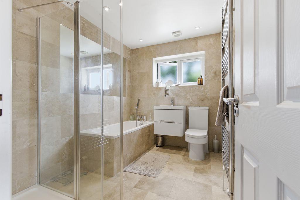 Property Image 6719c4b6-5f6a-4ebe-b2ea-2e042f386440