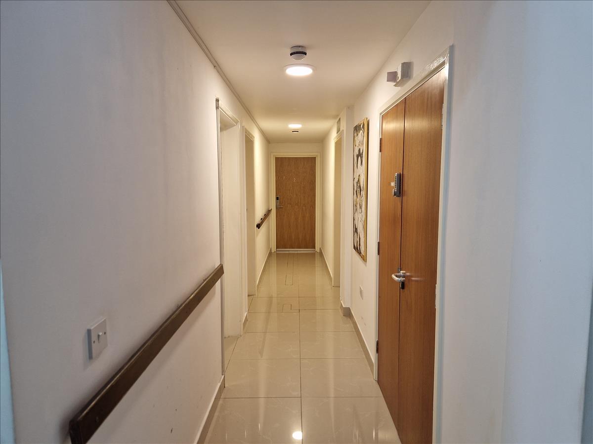 Property Image 672a6ad5-e3c3-417b-b876-06b1d8384277
