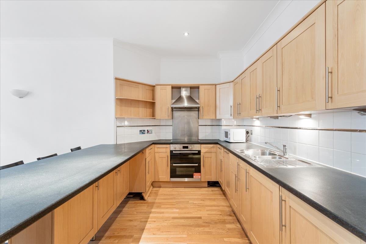 Property Image 6732e68b-4330-444c-80dd-7703ce952f9e