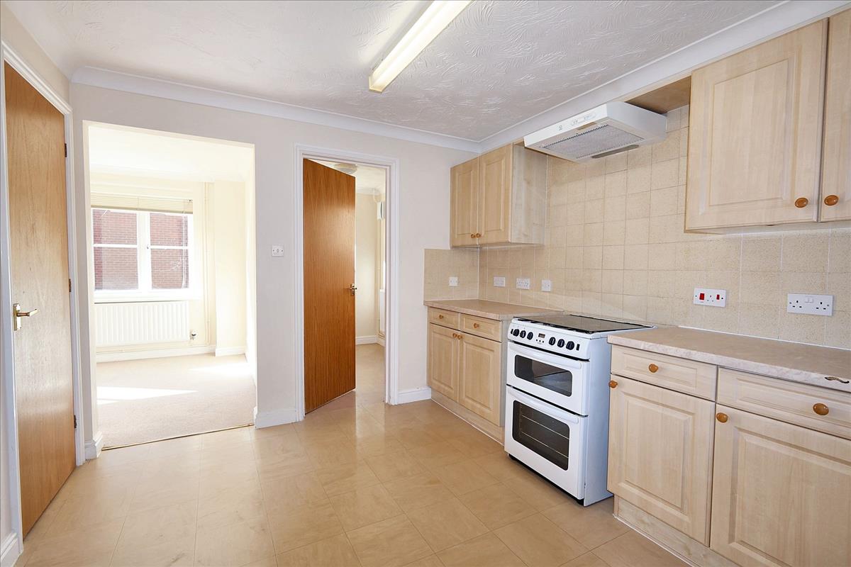 Property Image 674bcffa-9aa7-4981-adec-2f0f19b01df0