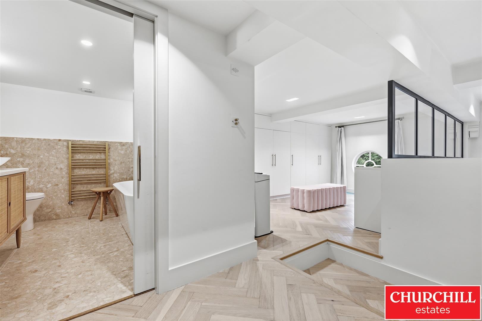 Property Image 677127cf-e76d-4105-a2ed-fedec1177483