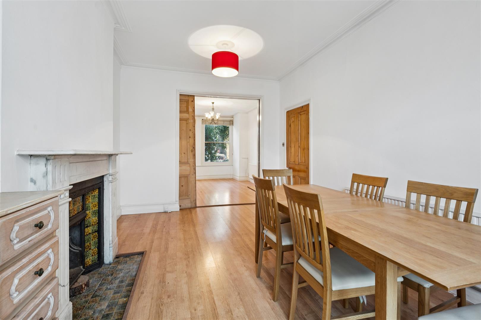 Property Image 677b60c3-3387-4d04-b867-501e2cdf4ef4