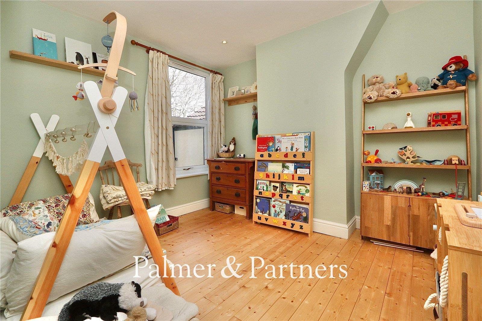 Property Image 677f6a15-38eb-44e9-a284-69db3f775087