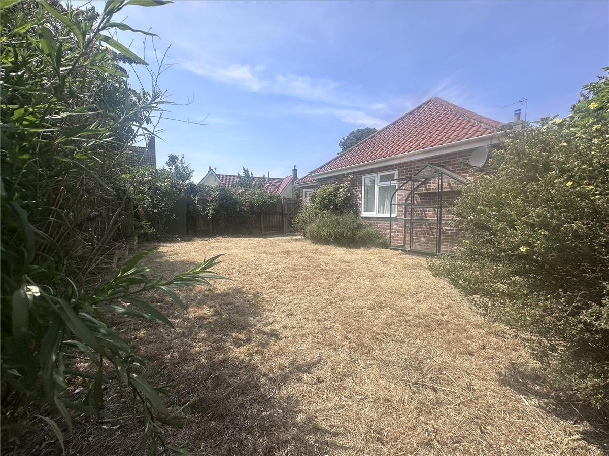 Property Image 677f8121-dc33-483c-80a6-d434c95d36ba