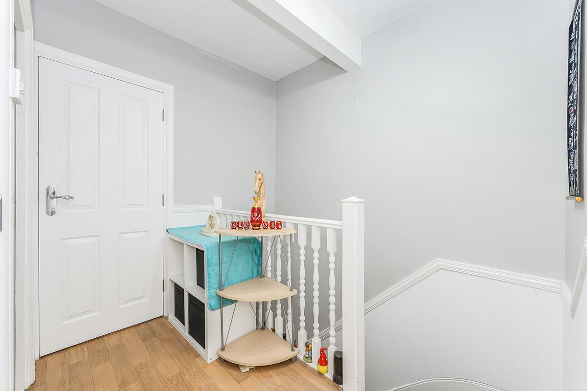 Property Image 678a4821-26a3-41c1-b562-4cca9de83881