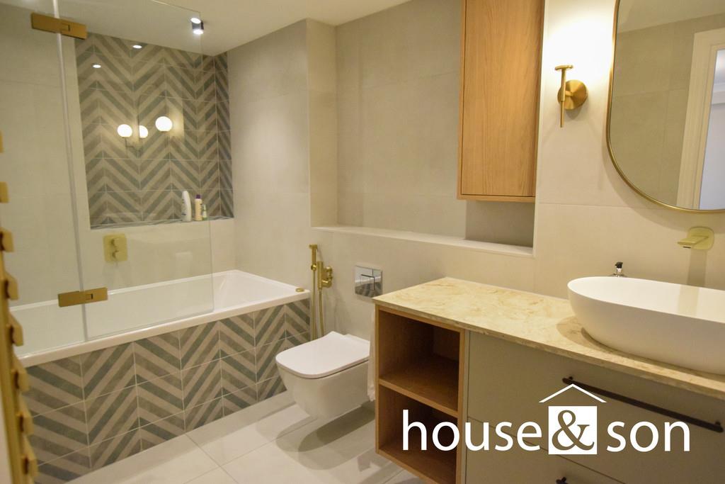Property Image 679bc8b4-8002-4208-8c51-29d4cc784bad