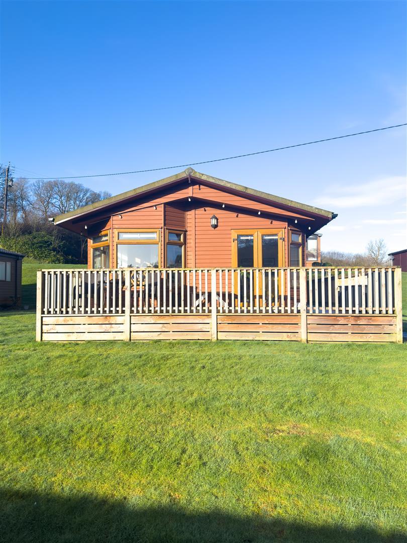 Property Image 67ae08e3-36b4-4422-888c-3ccbed68f626