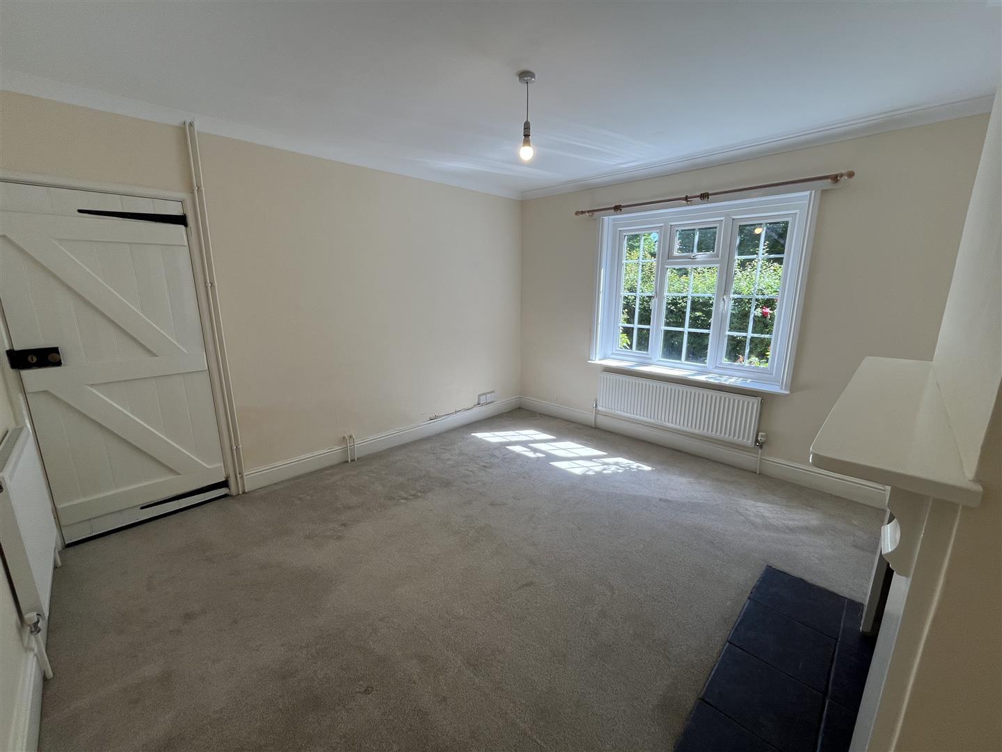 Property Image 67b427fe-54c3-464d-8b9b-9189ff6f6bff
