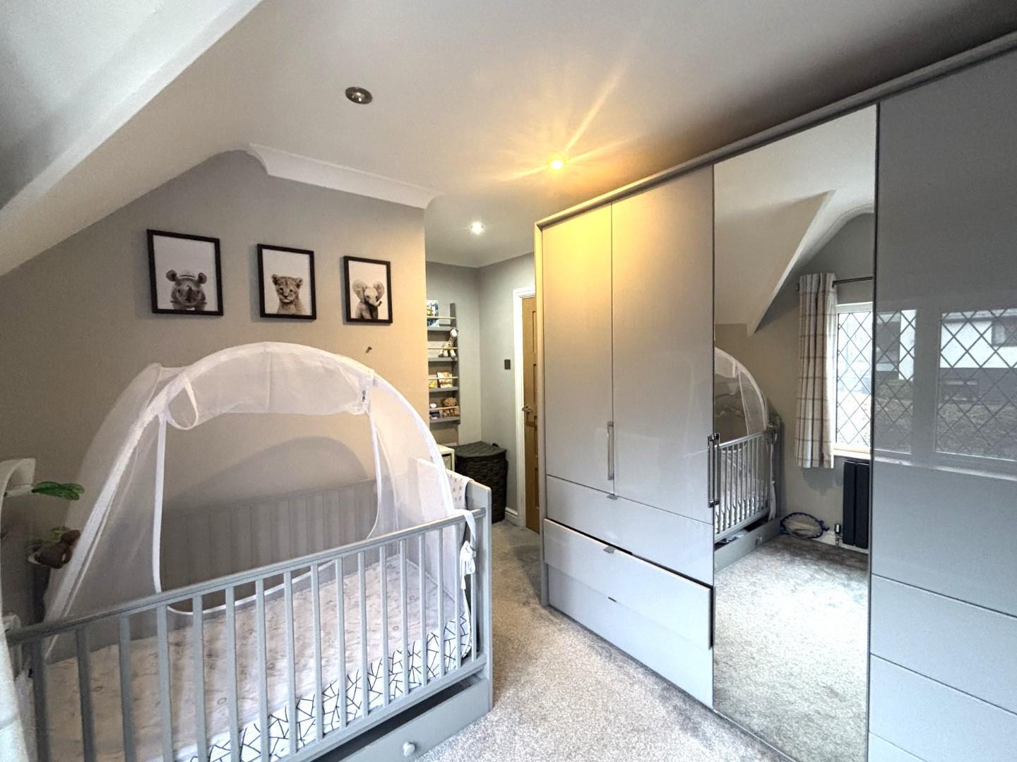 Property Image 67b4d2cc-d6d8-423e-a35a-d2c10b35a092
