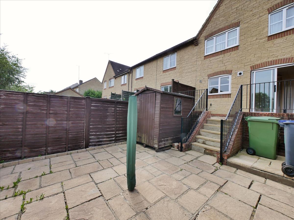 Property Image 67c47277-8112-4d8c-a8ec-afe91d11a762