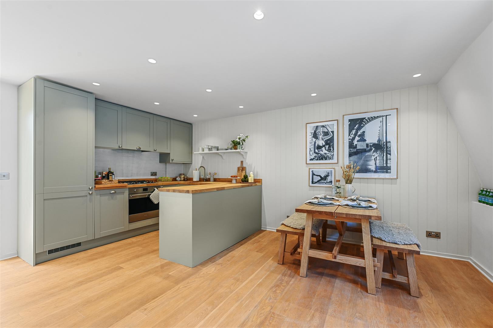 Property Image 67c86cf6-073f-405a-8782-0b4f02814029