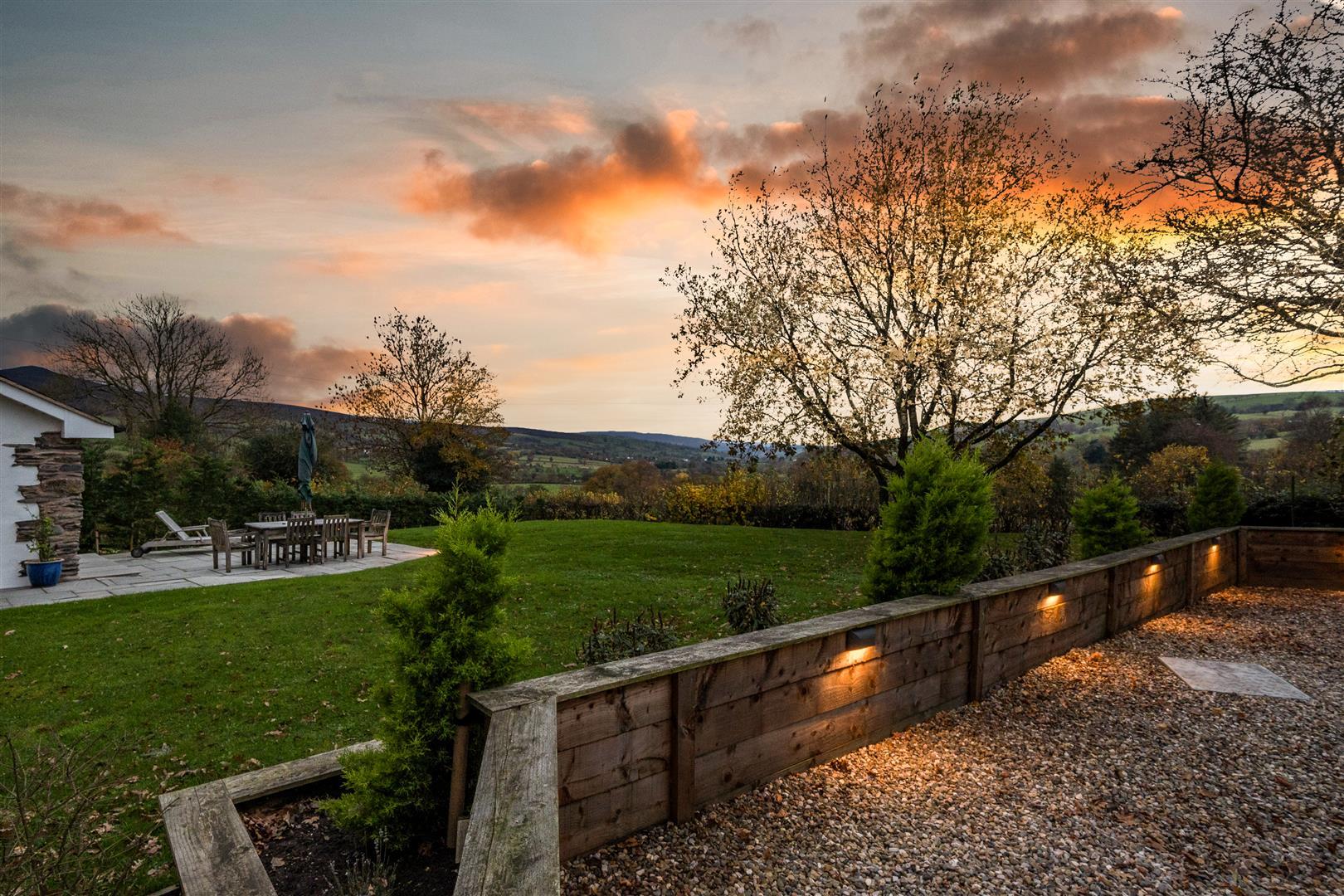 Property Image 67cc58c8-5f73-4af7-a804-f59558ac33c1