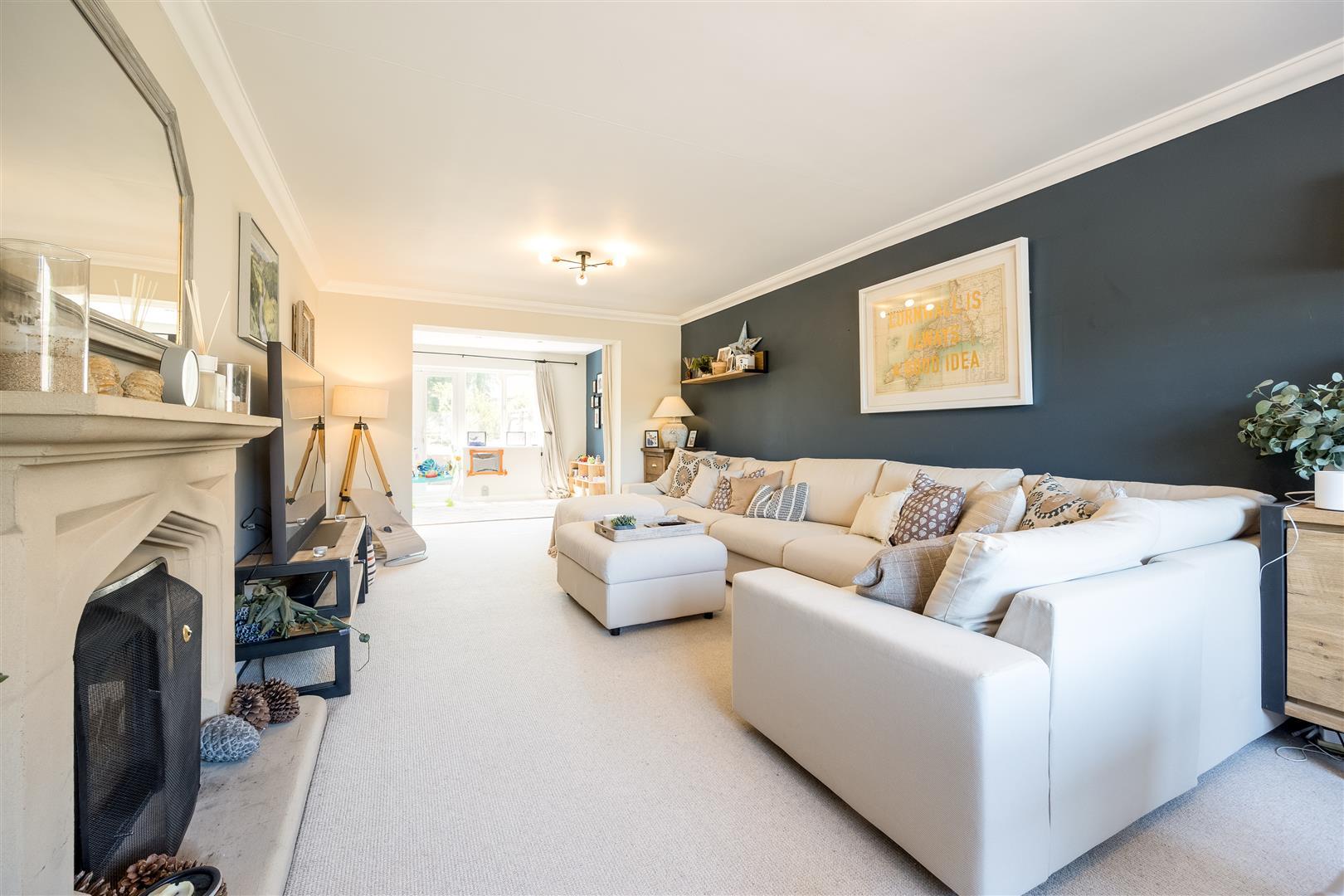 Property Image 67d00073-ee07-4b82-aef2-77d1eaaa37de