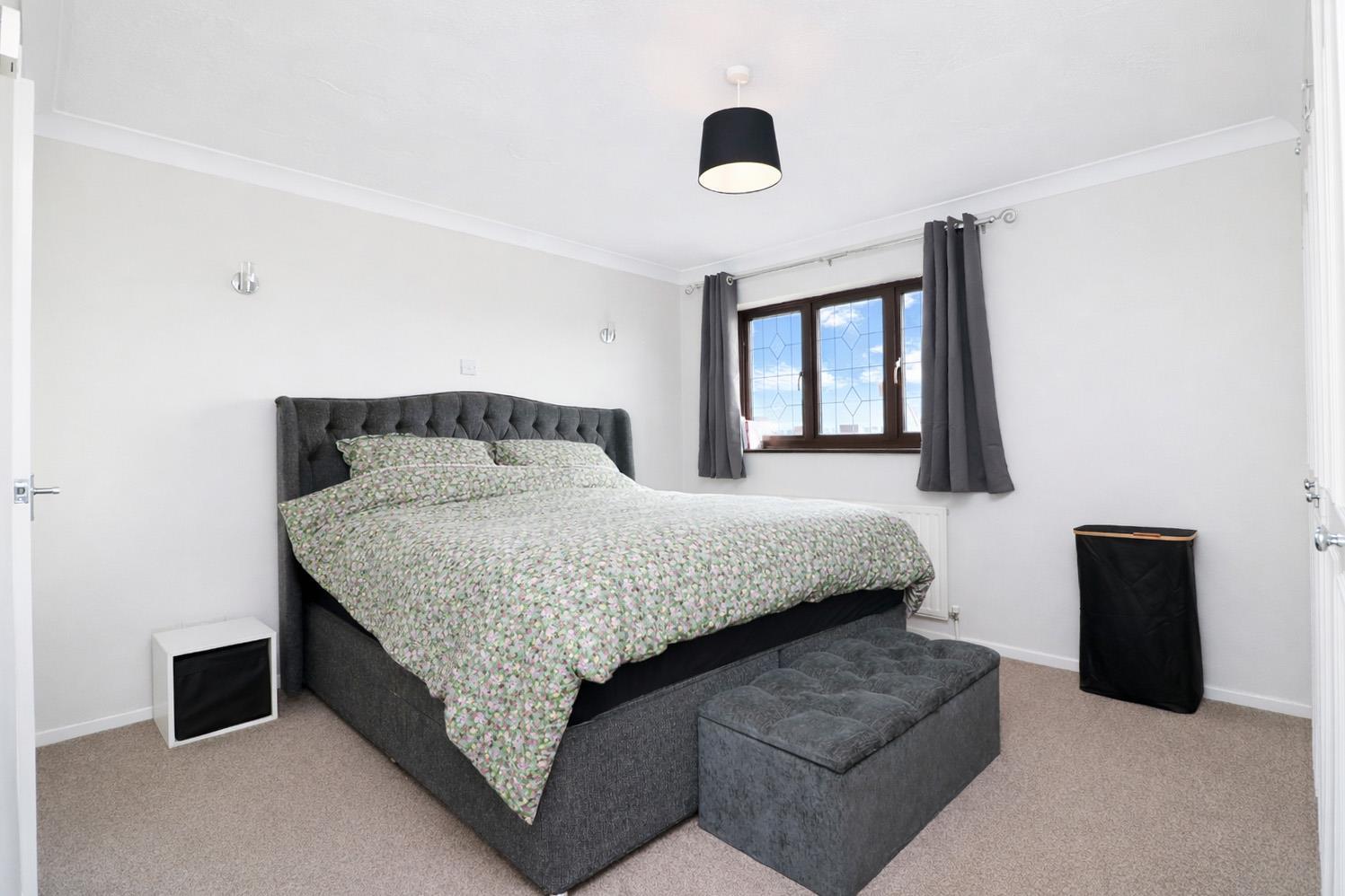 Property Image 67d3a7b3-8eaf-4318-8cd7-9937f371be19