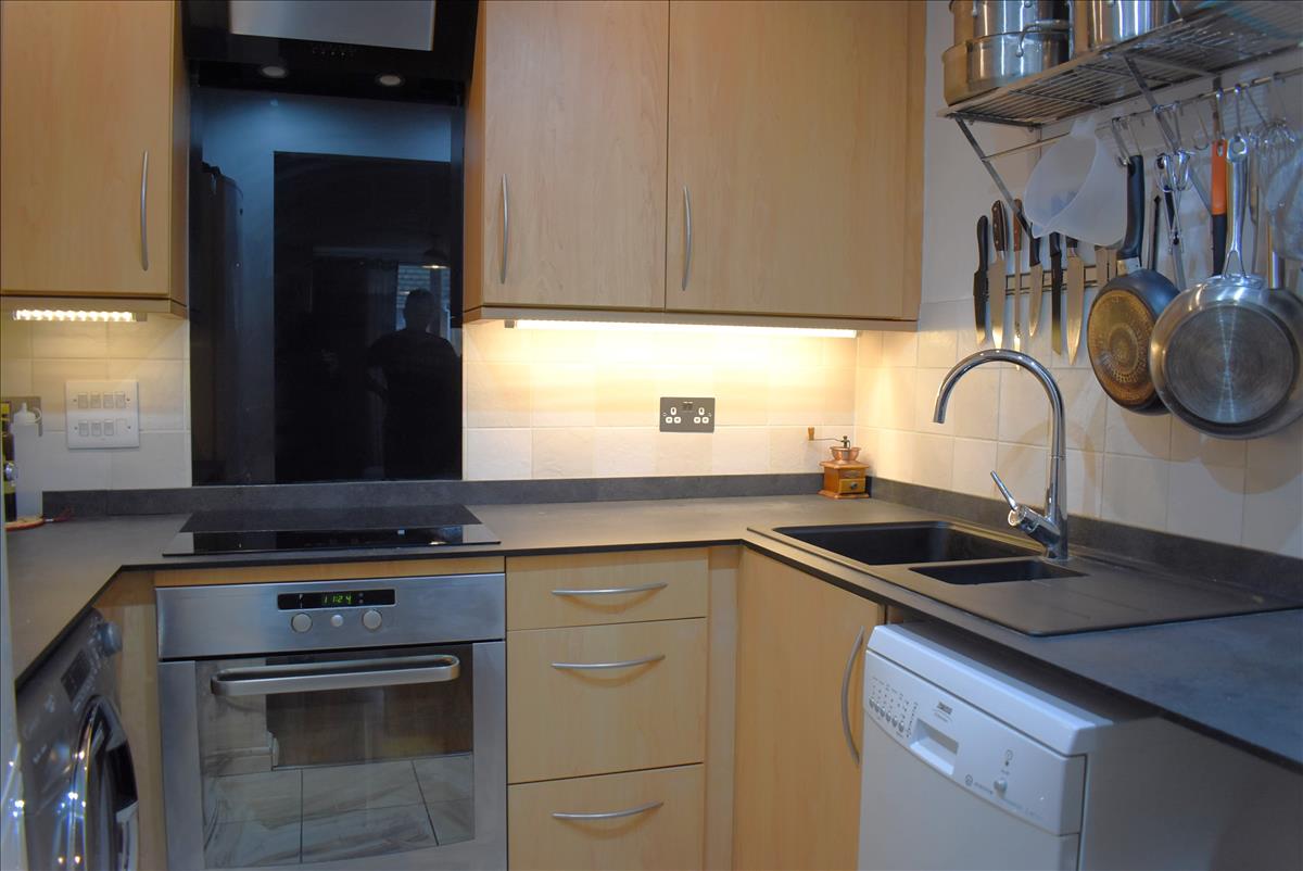 Property Image 67d8a35a-5af1-45c2-972e-ff4294220864