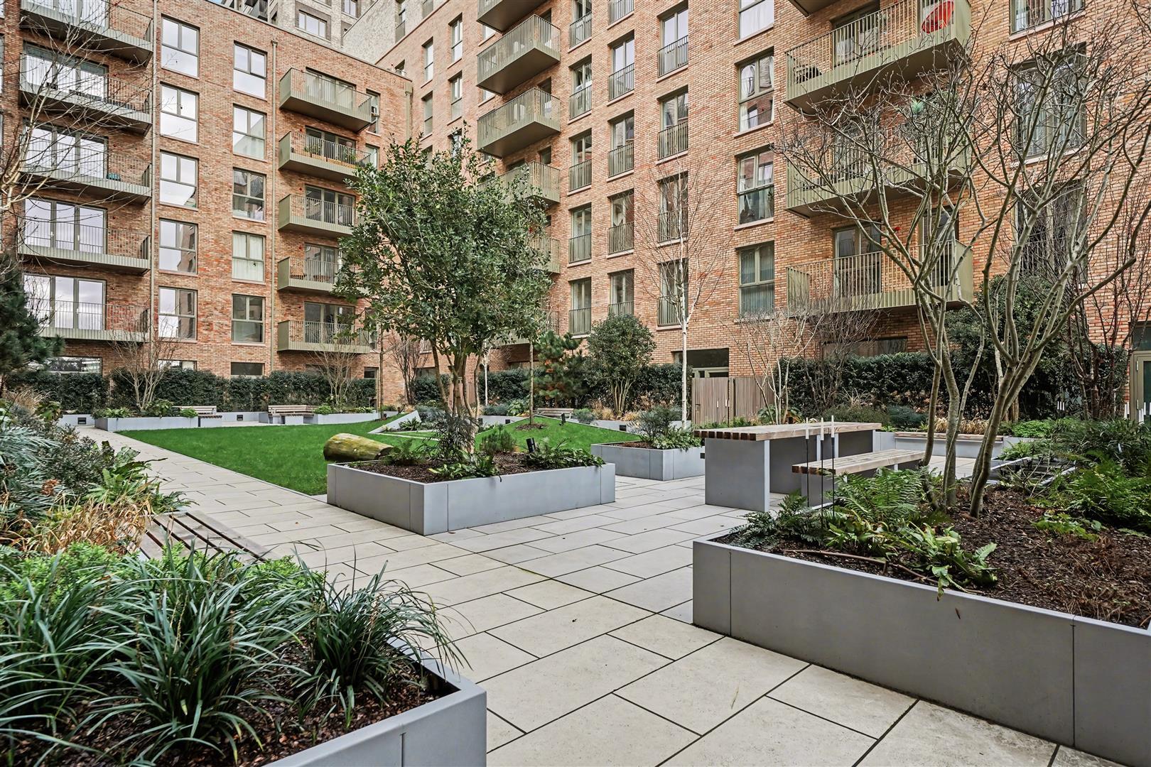 Property Image 67da7c2b-a470-4d75-8189-d4fcd1572db0