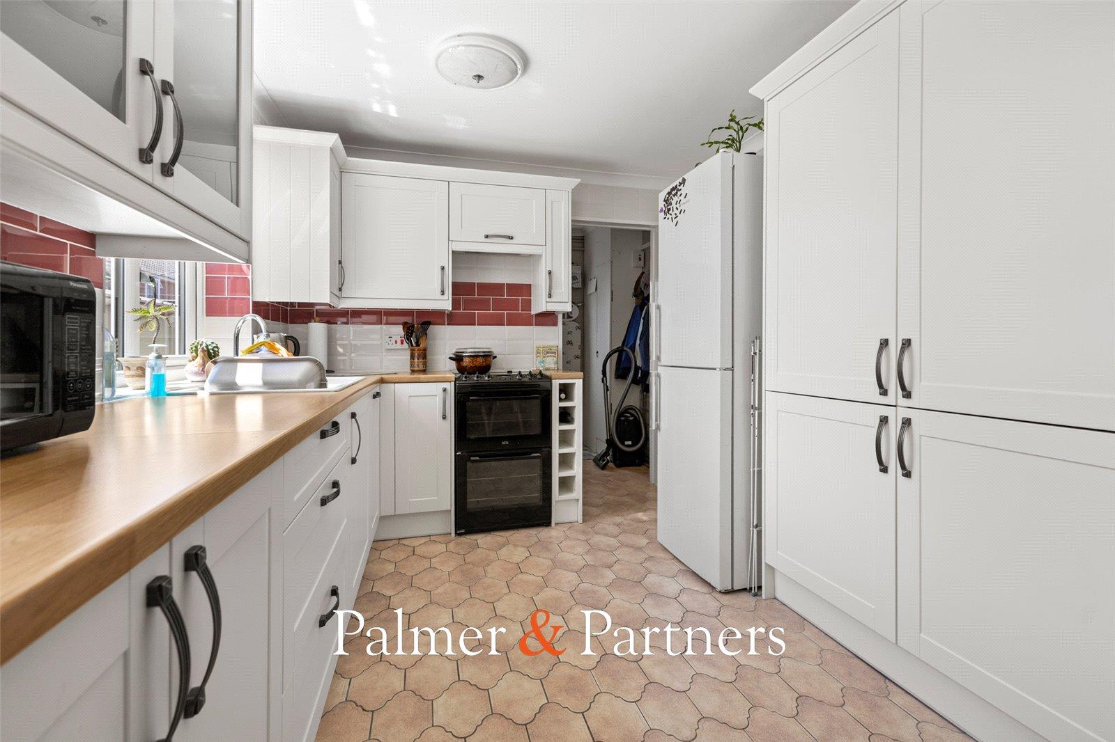 Property Image 67dac3d3-761c-4223-9324-f69691d993d3