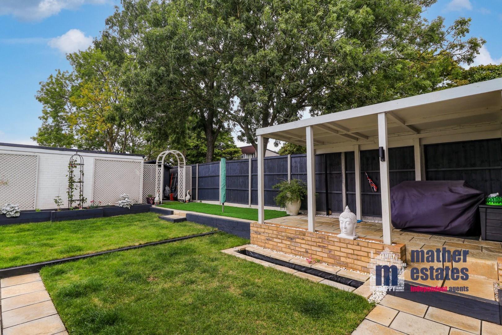 Property Image 67dd0f30-bb26-4a1e-82f8-927121a1a48d