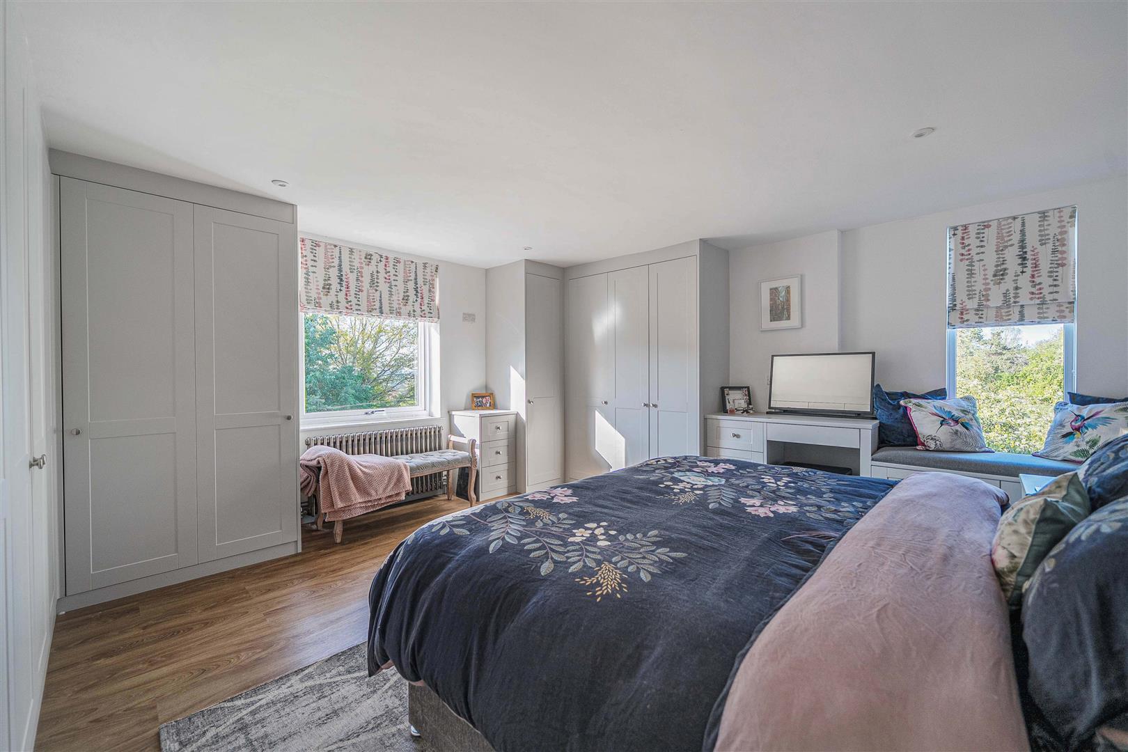 Property Image 67df9e3a-c0eb-41a6-89e8-1b9977d3205e
