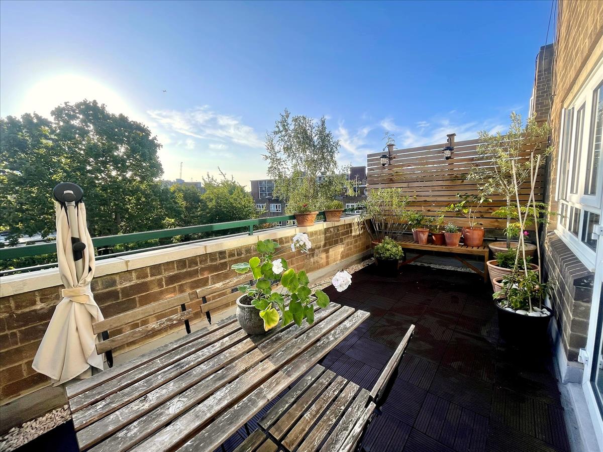 Property Image 67e0f236-d8ea-4781-9c75-32d99a23829b