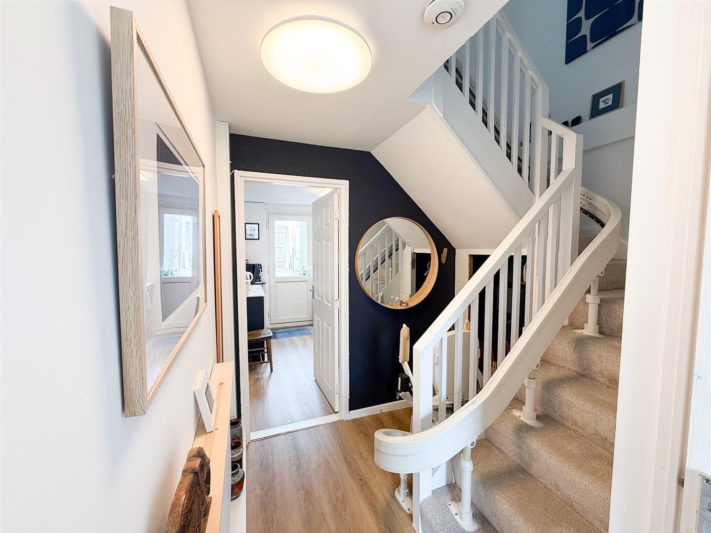 Property Image 67f6ede2-75af-43bc-86de-26d302e75cfb