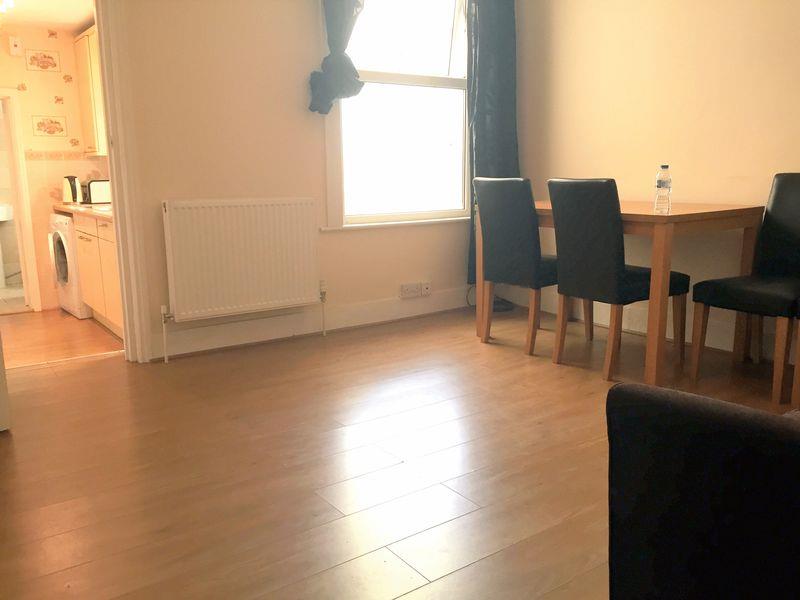 Property Image 67f96aa9-379d-4453-b7da-c6c17d0d8ca0