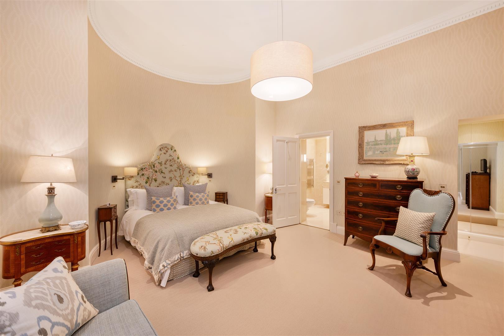 Property Image 680a66b1-960f-43a4-8ddb-46ea089ef803