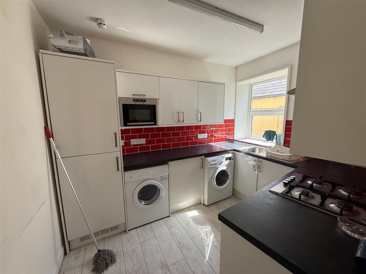 Property Image 682615ec-9489-4071-8736-1273ada82200