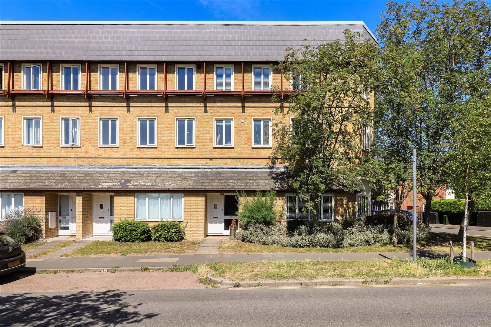 Property Image 682bccea-ddf5-4fc5-b47c-624ce106617c