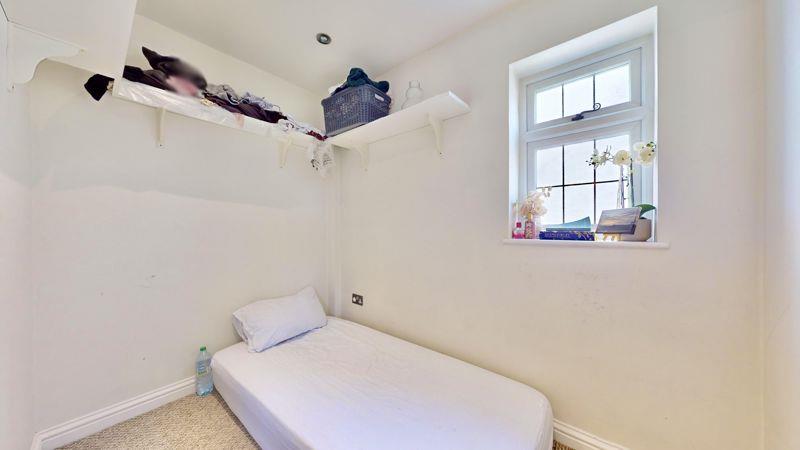 Property Image 682dd7e8-ea08-4440-a42a-92ac012b717f
