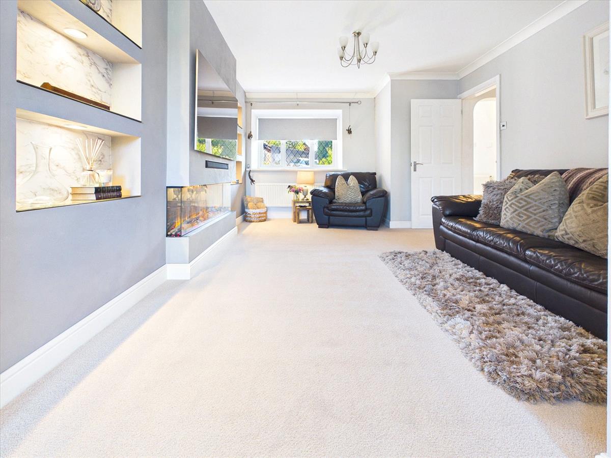 Property Image 682fd358-84fb-4f9d-93b9-6539a8bc42ea