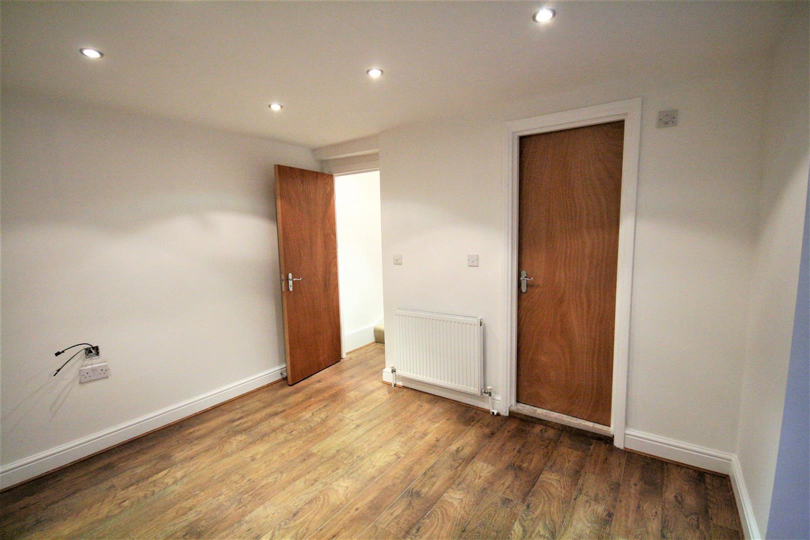 Property Image 6834e45e-3fa7-4fce-9849-9d6261ac7017