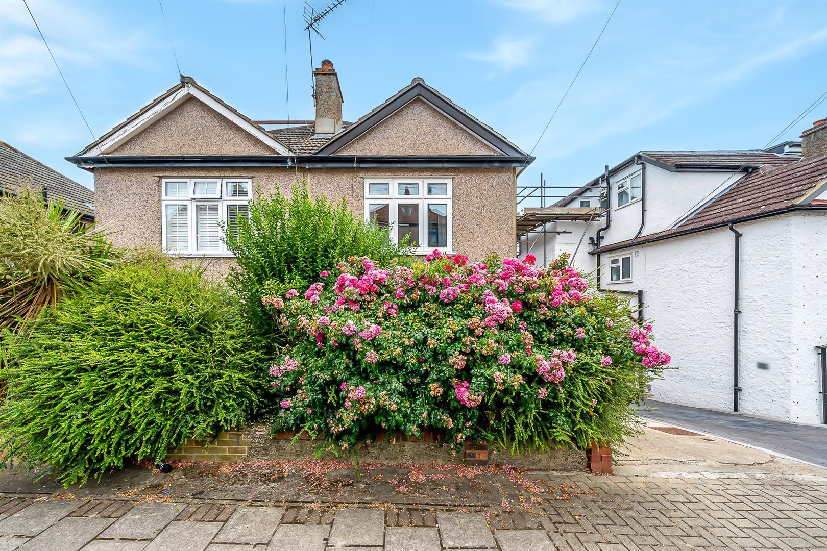 Property Image 685219bd-05d7-432c-bfc4-2e2b35a7d058