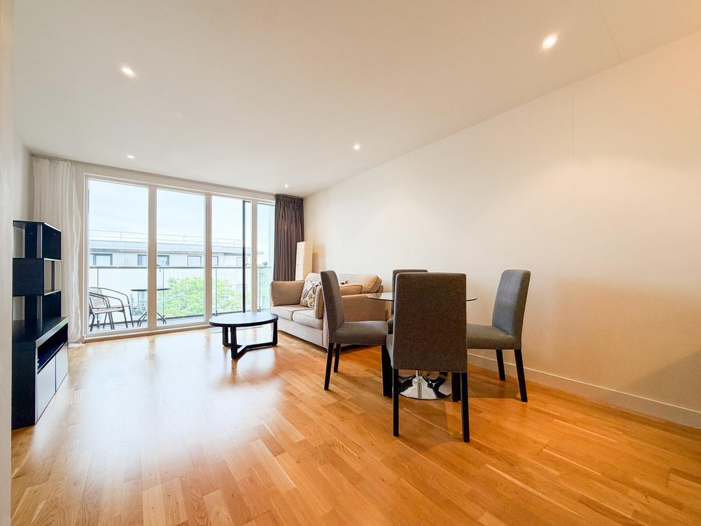 Property Image 68532380-8d5b-4b12-9dfb-bd2dd740faf0