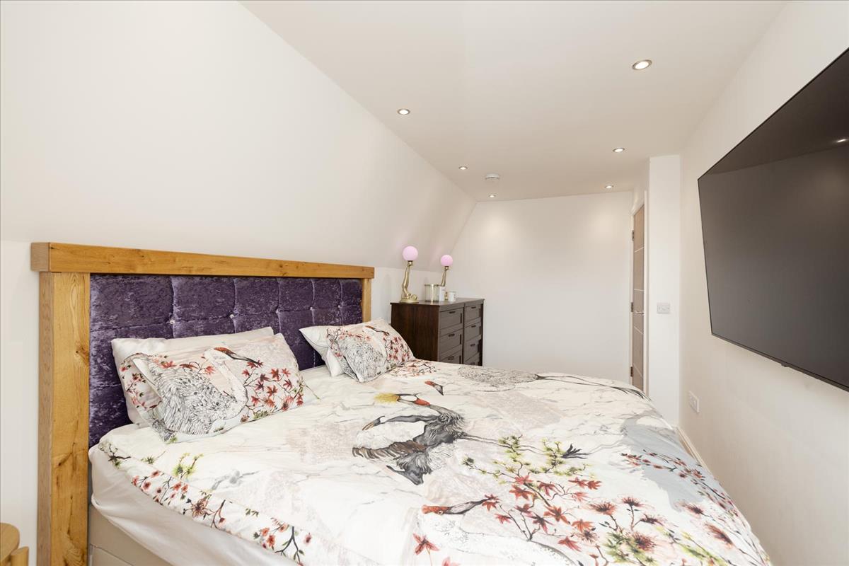 Property Image 6857624f-d906-4d89-9ed8-cd27bd7ce838