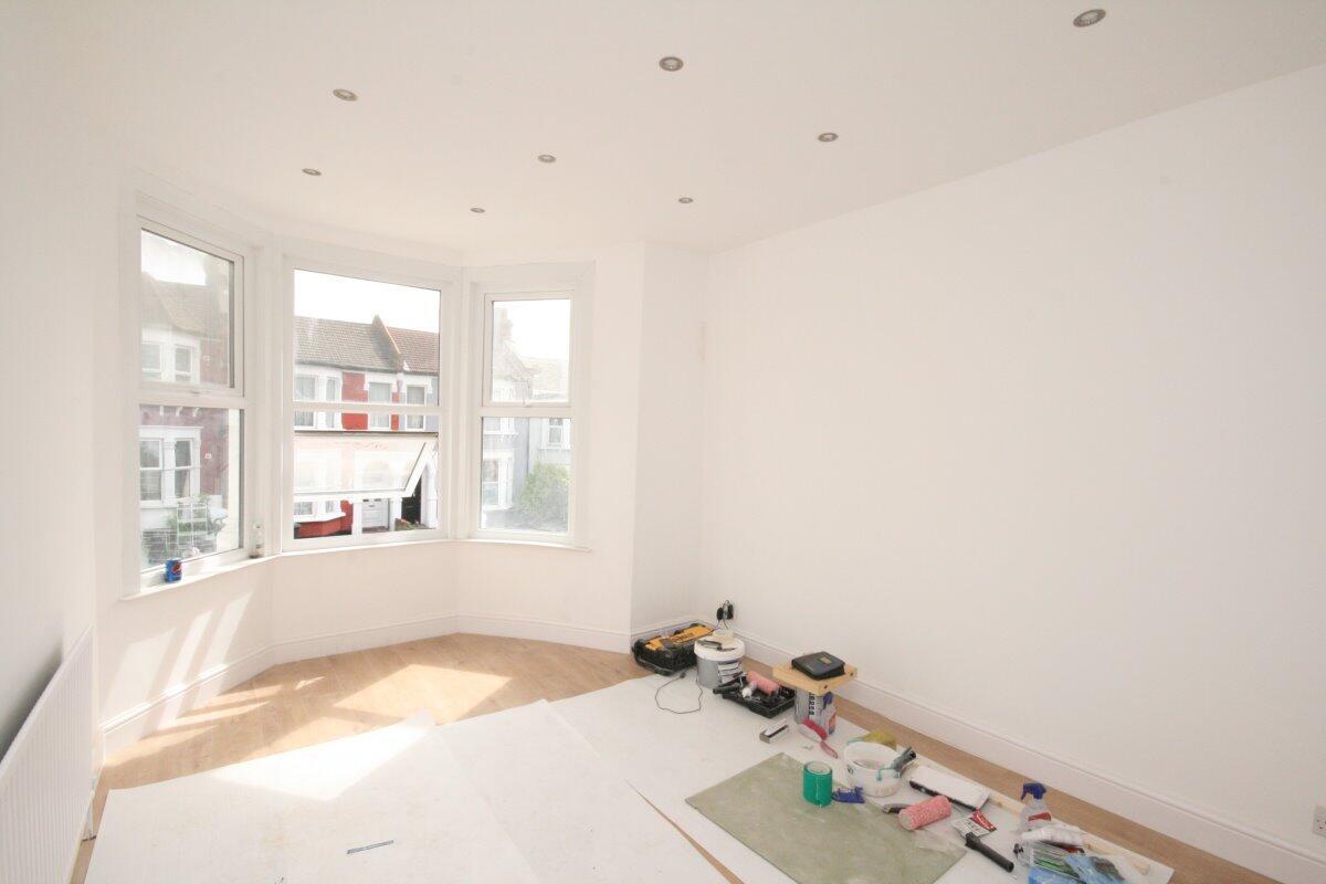 Property Image 685a32da-623f-4941-a310-673c9909838c