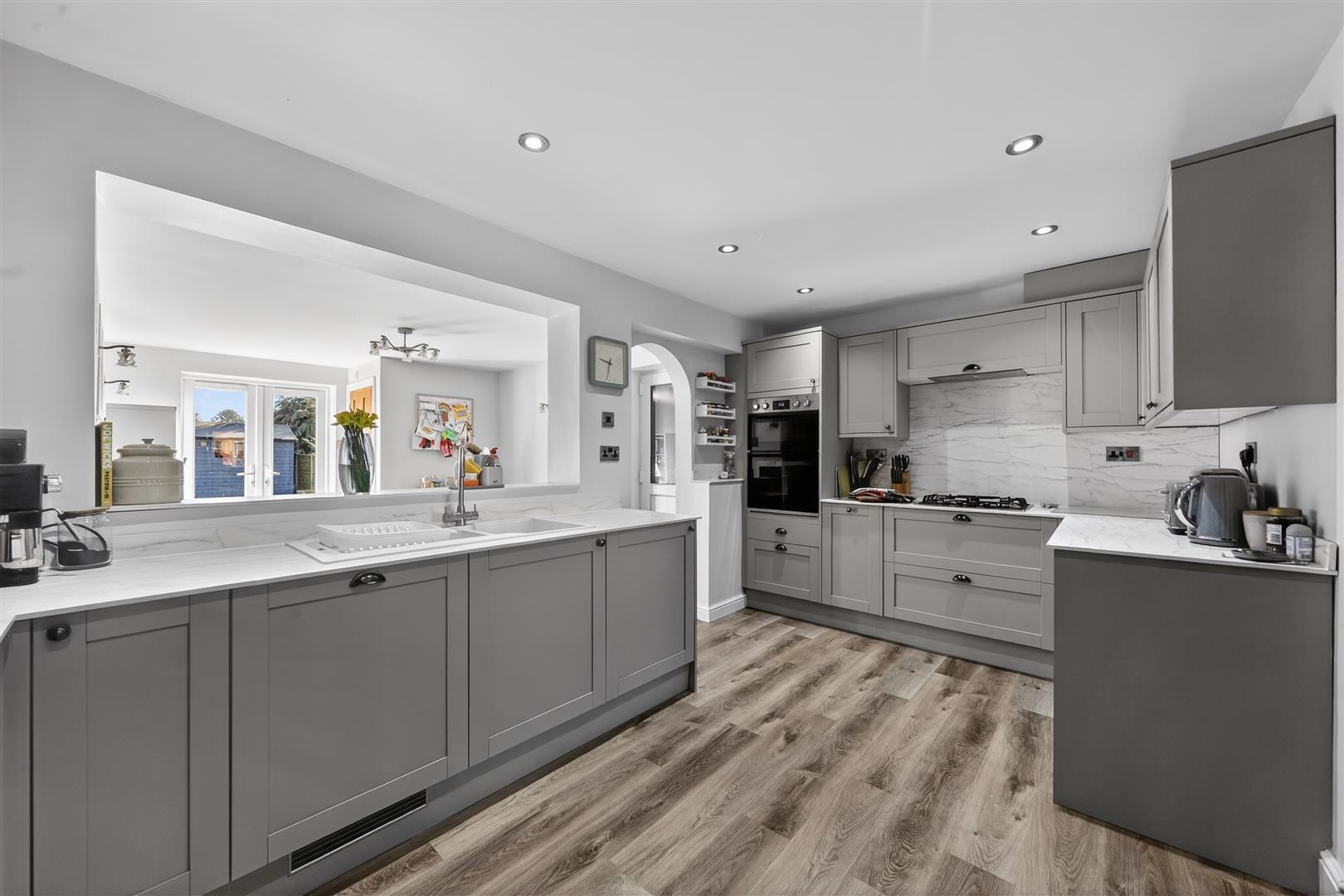 Property Image 6867af51-8313-4b2b-81c7-3419e6a005b9