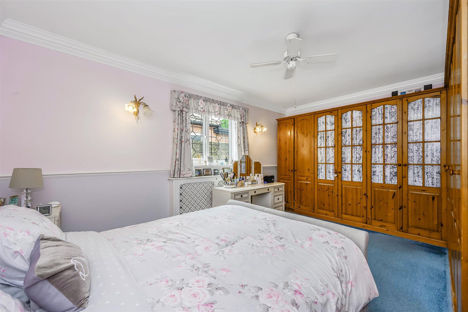 Property Image 686adc3d-d863-44ed-a668-0be3b7cbdd32