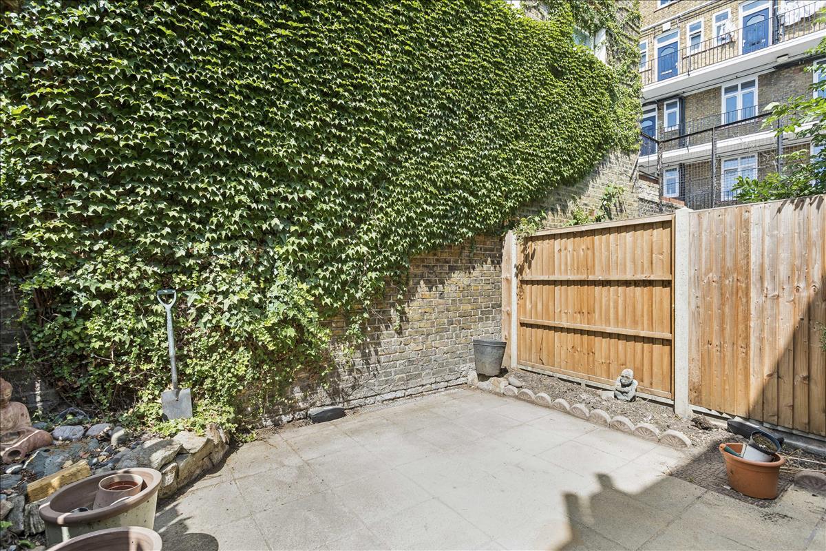 Property Image 686eded0-f712-44e0-9f4c-5a178dbe9e58