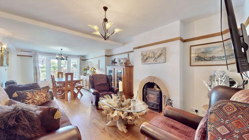 Property Image 686f0412-3cdb-41f5-ab16-c70510819b88