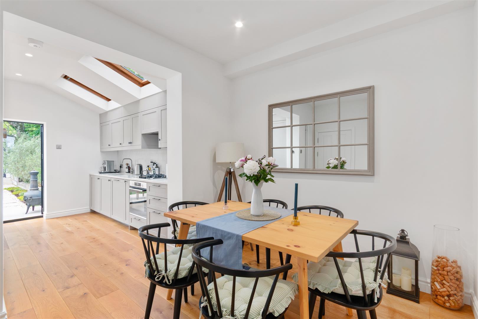 Property Image 687903bb-6e03-4a26-b08d-f7d1864588c7