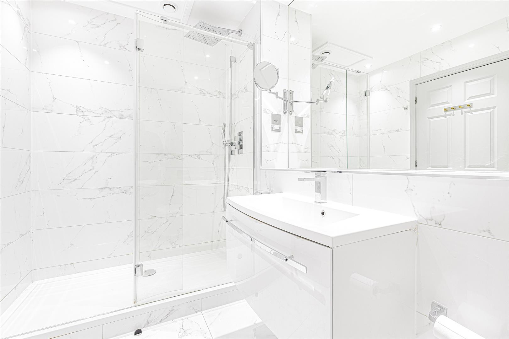 Property Image 687e5b36-1597-4e80-915f-9ba002c986dc