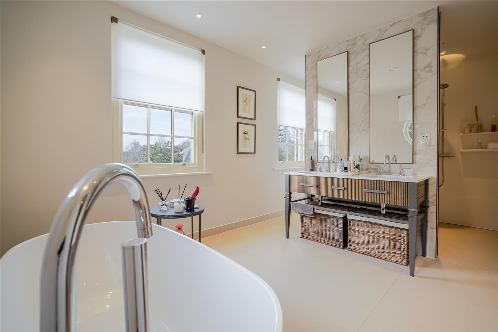 Property Image 687ef27e-8c32-4f5b-8936-0d51c5f00434