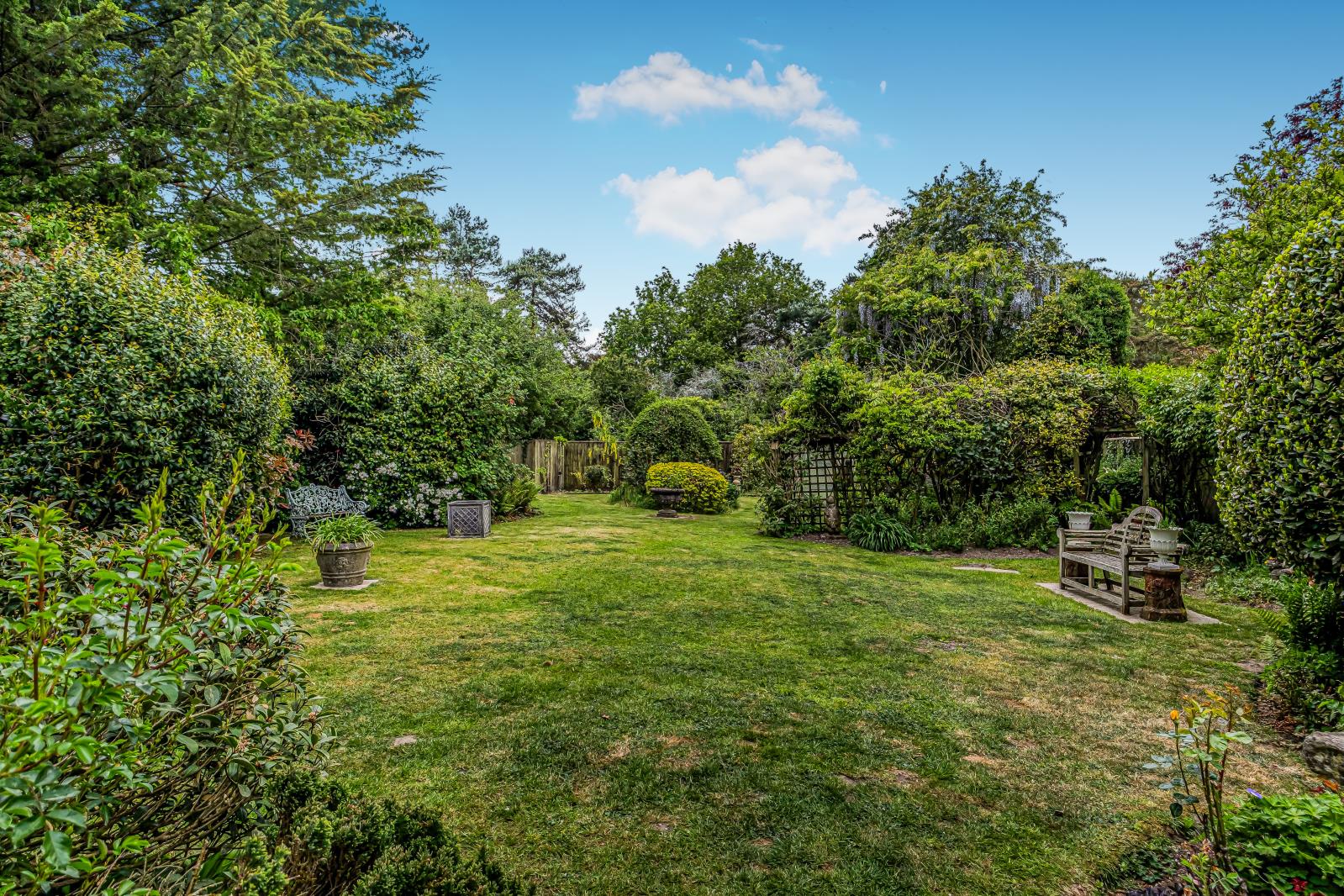 Property Image 688c073b-becd-40bd-808c-524977e5bea3