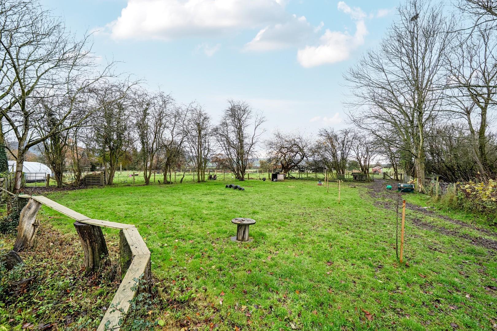 Property Image 688ee513-c714-4ce3-88c0-acc41a694776