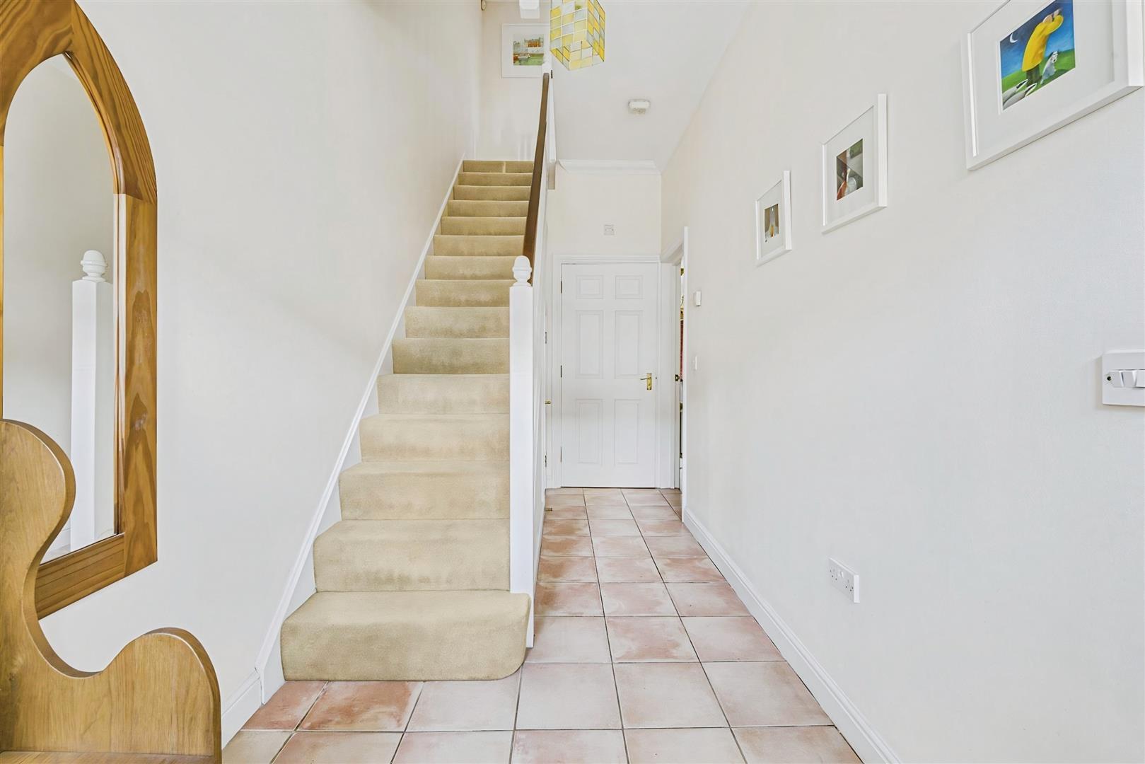 Property Image 689036e0-e8eb-49a2-b33d-0d52e77bd74b